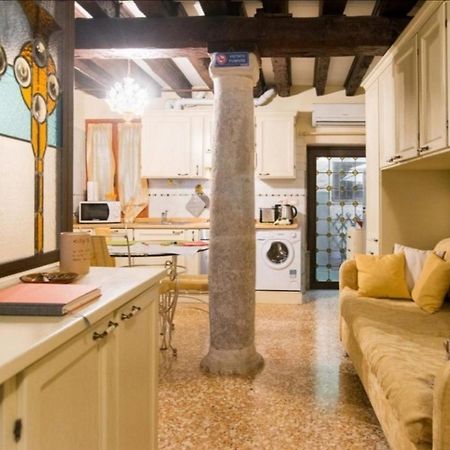 Historical Flat In Cannaregio, Venezia Esterno foto